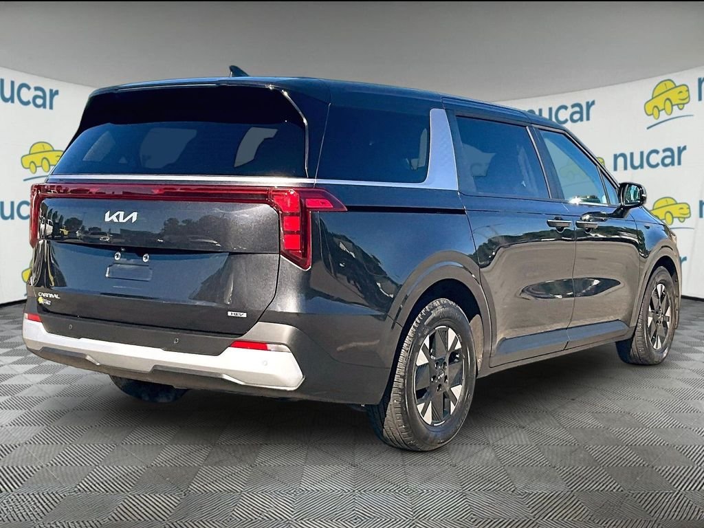Used 2026 Gray Kia LXS image 6