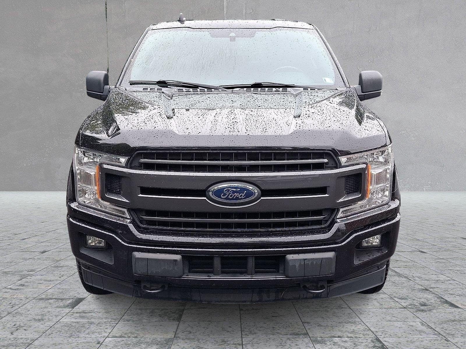 Used 2019  Ford XLT image 2