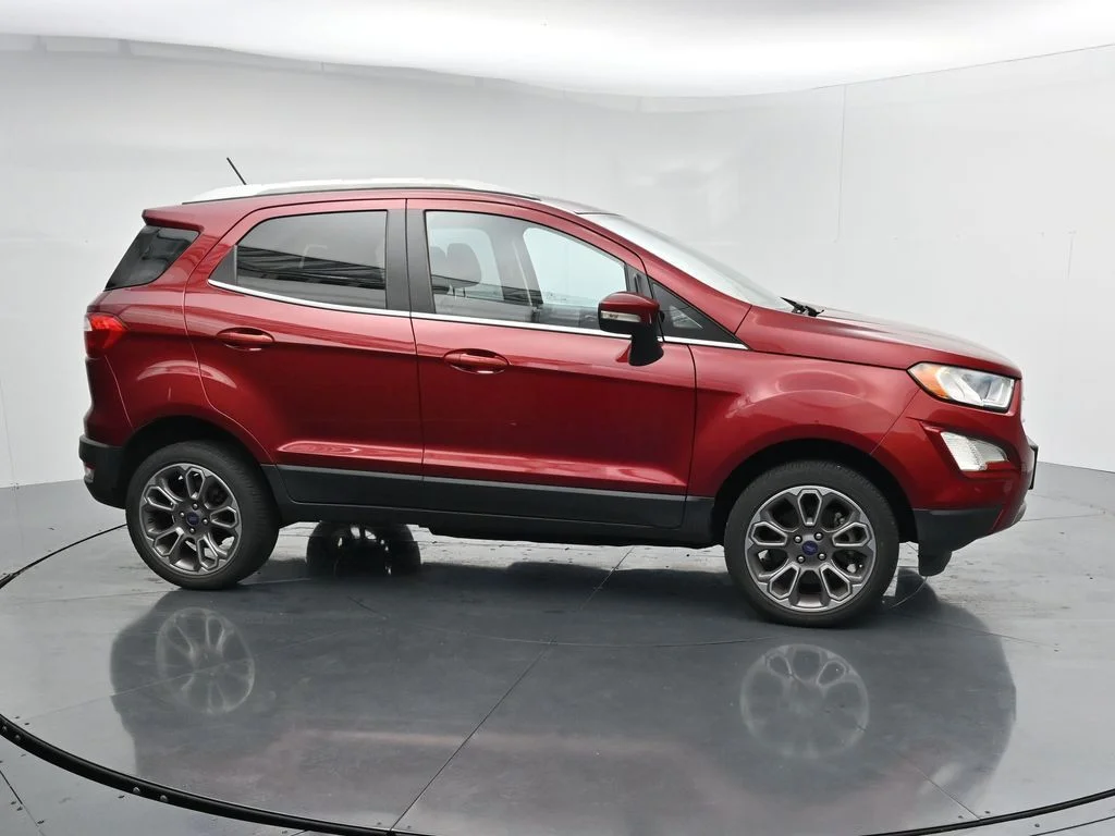 Used 2020 Red Ford Titanium image 8