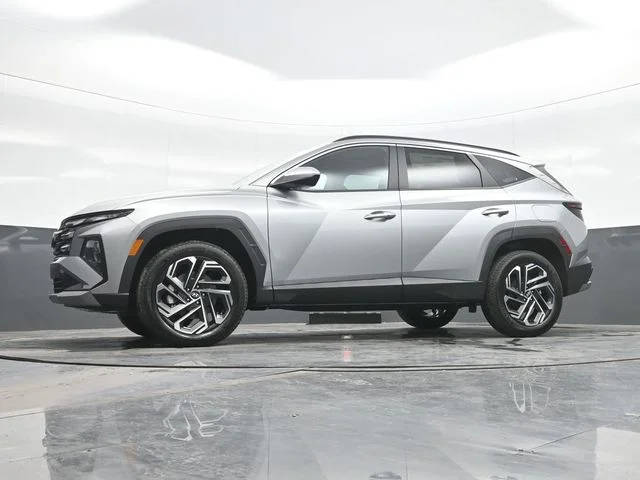 New 2026 Silver Hyundai SEL Plus image 21