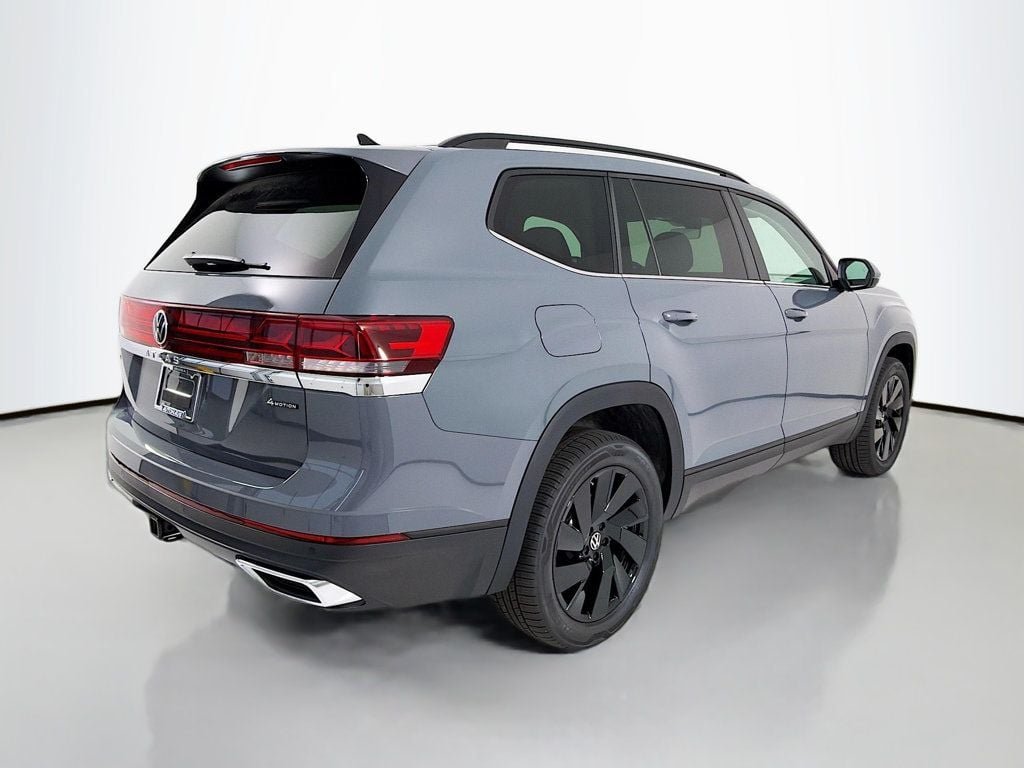 New 2026 Pure Gray Volkswagen 2.0T SE w/Technology 4MOTION image 7