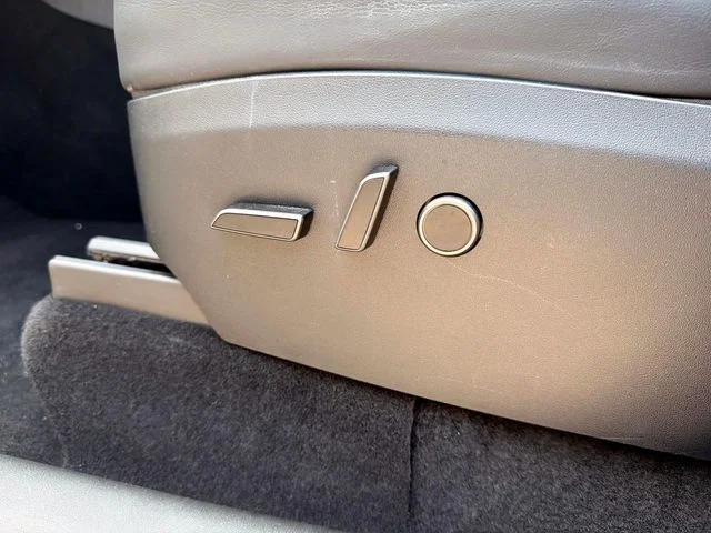 Used 2023 White Tesla Long Range image 31