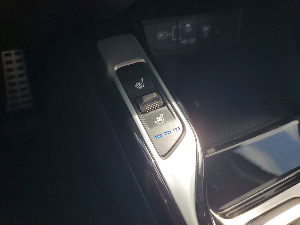 2026 Kia Sorento SX - Photo 40