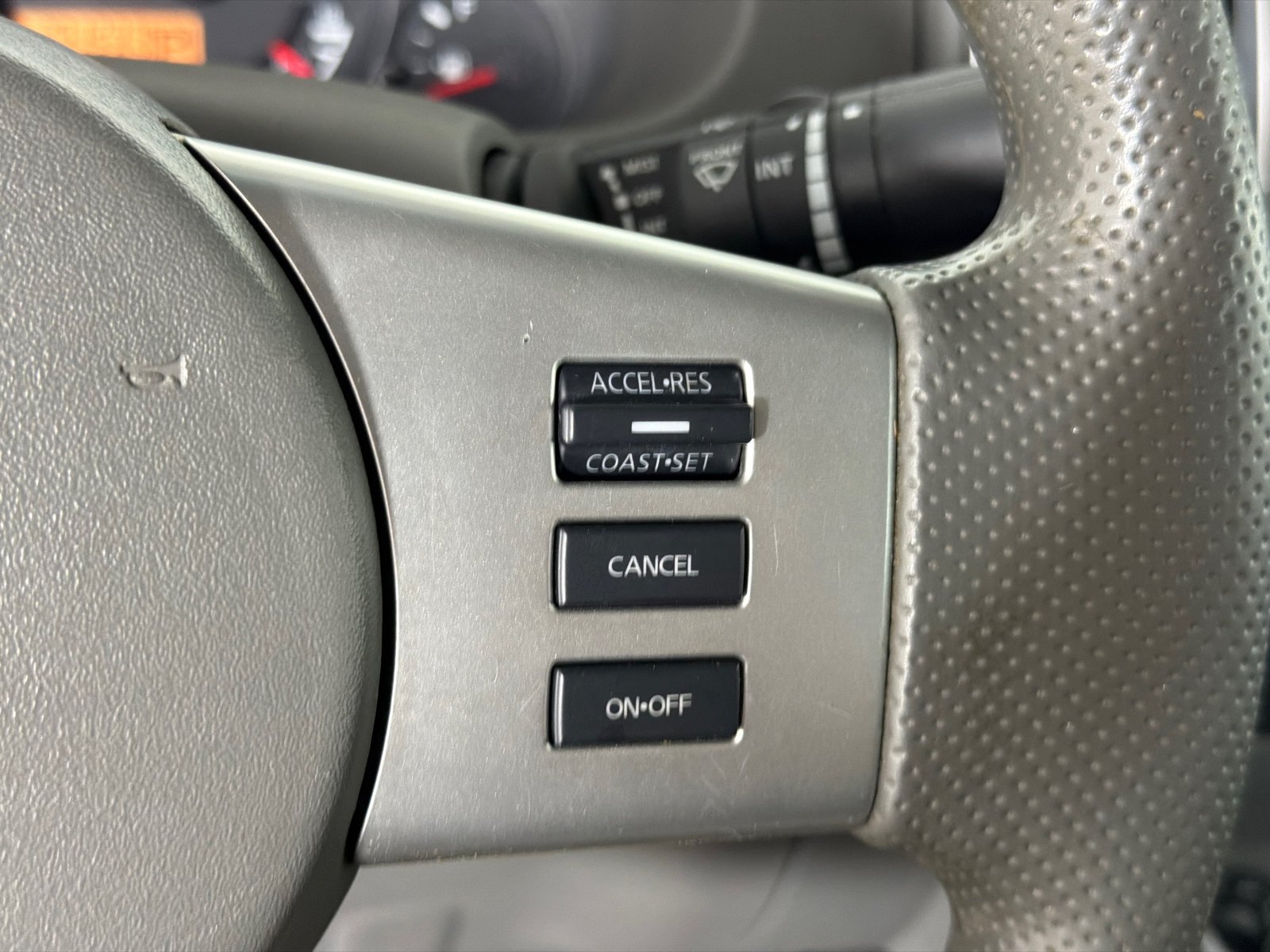 Used 2016 Cayenne Red [Red] Nissan SV image 25