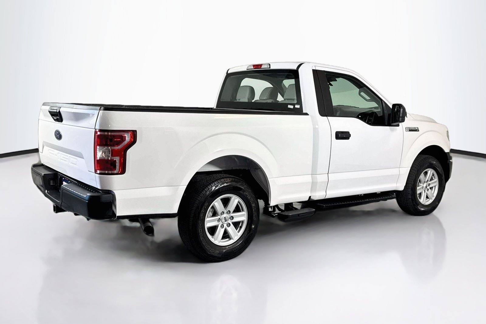 Used 2020 Oxford White Ford XL image 5