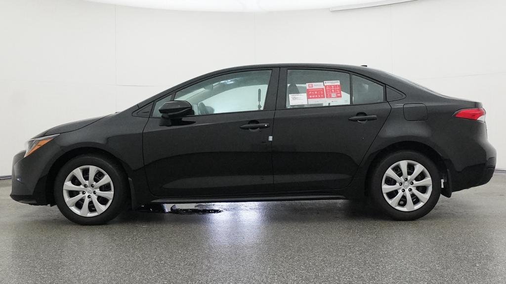 New 2026 Midnight Black Metallic Toyota LE image 2