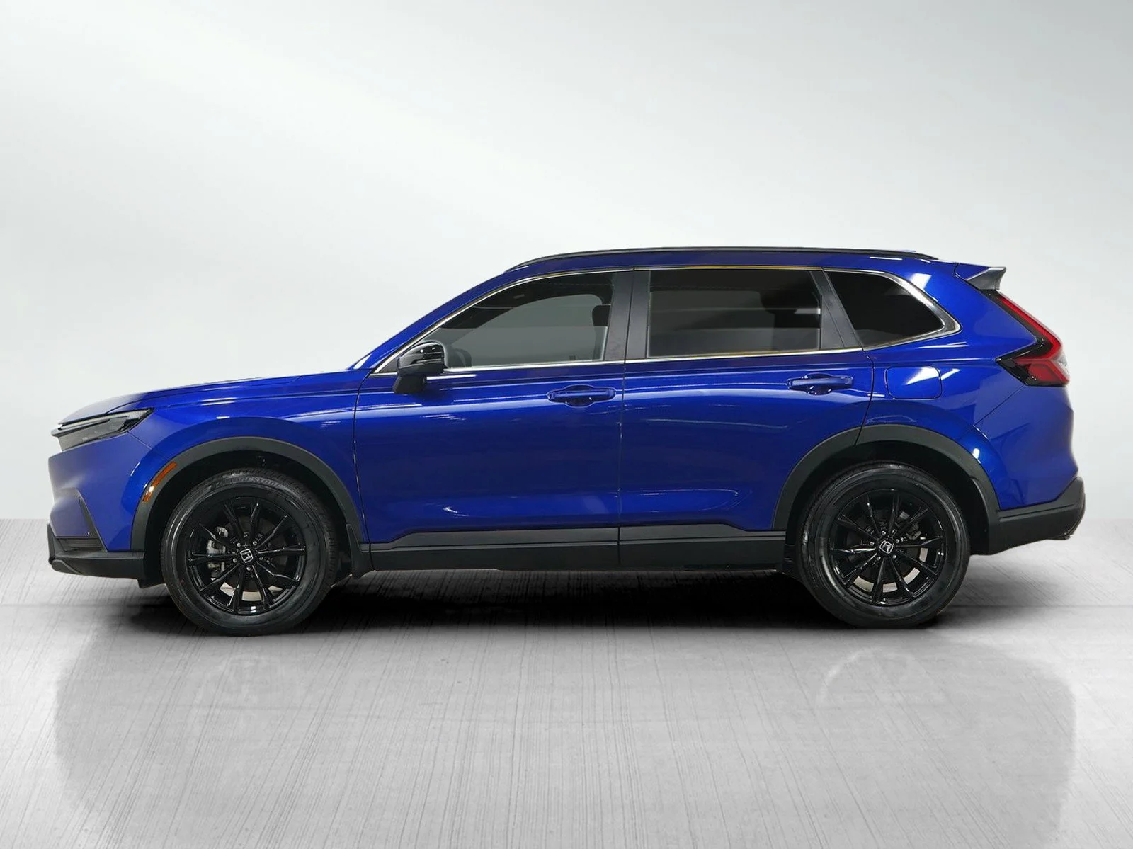 Used 2025 Honda CR-V Sport with VIN 7FARS6H57SE027175 for sale in Burnsville, Minnesota