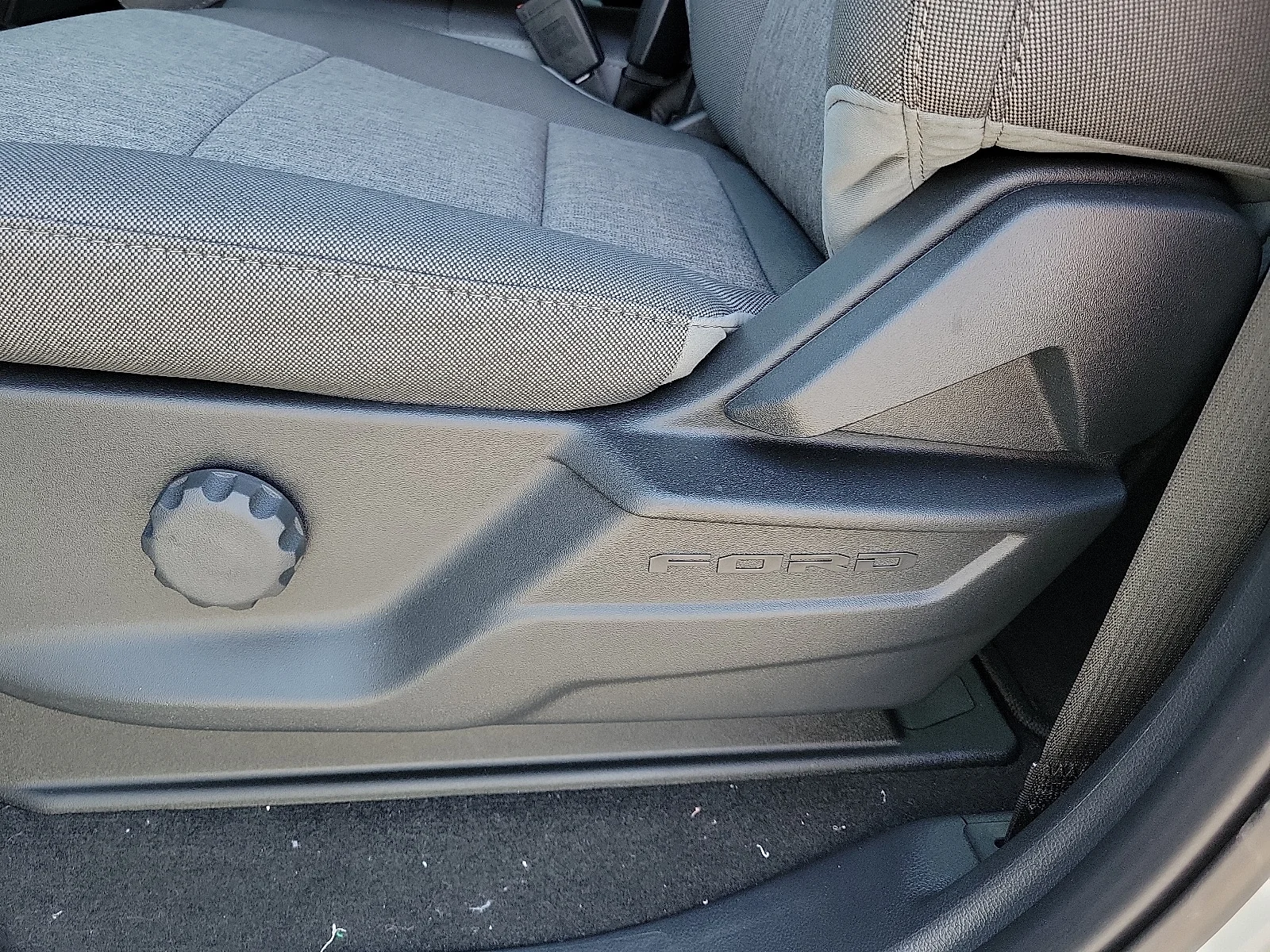 New 2026 Avalanche Ford F-350&reg; XL image 13