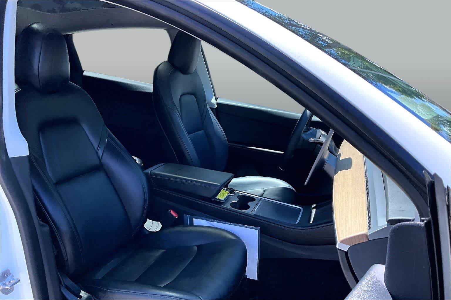 Used 2021 Pearl White Multi-Coat Tesla Long Range image 8