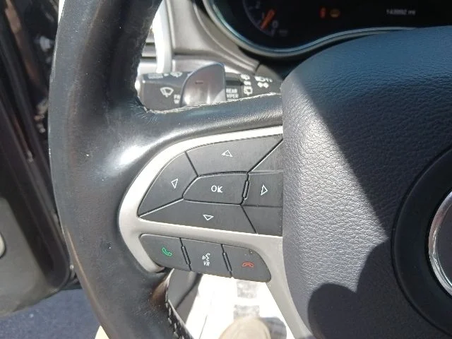 Used 2020 Black Jeep Summit image 19