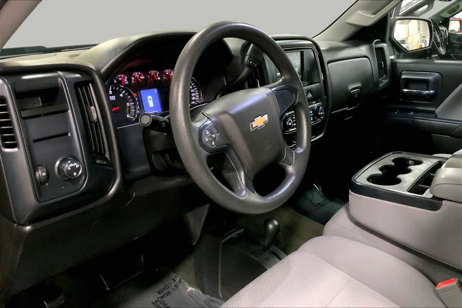 Used 2017 Black Chevrolet Custom image 18