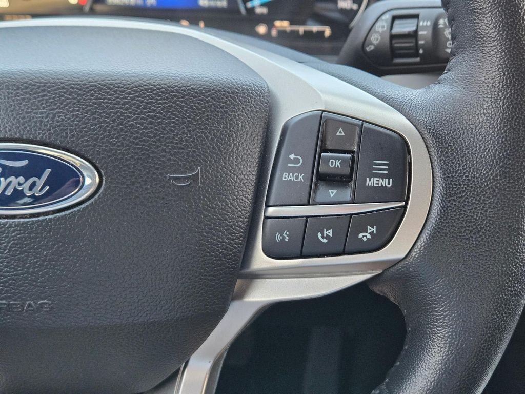 Used 2024 Black Ford XLT image 24