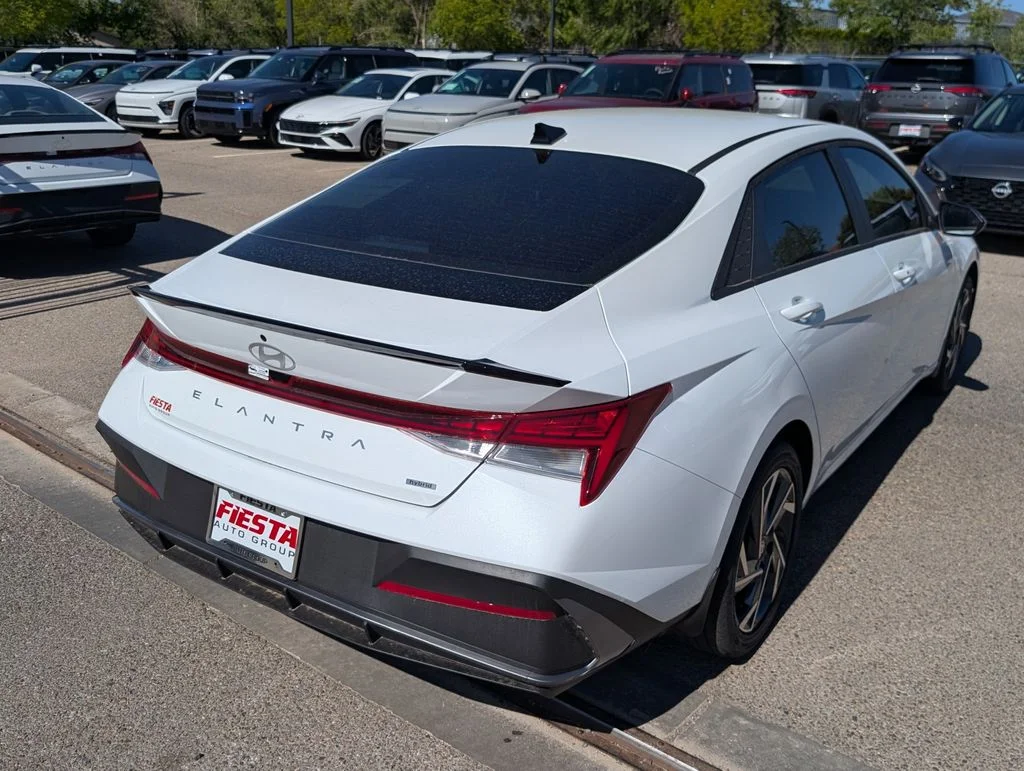 New 2025 White Hyundai SEL Sport image 6
