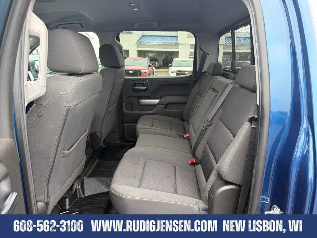 Used 2018 Blue Chevrolet LT image 23