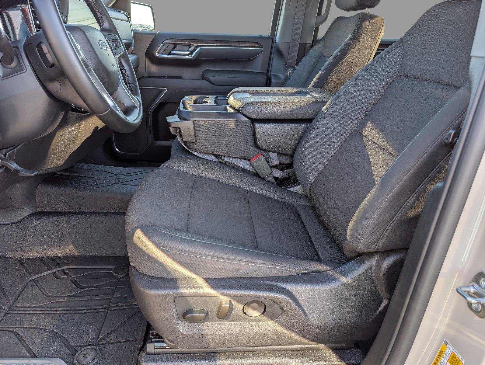 Used 2026 White Sands Chevrolet RST image 3