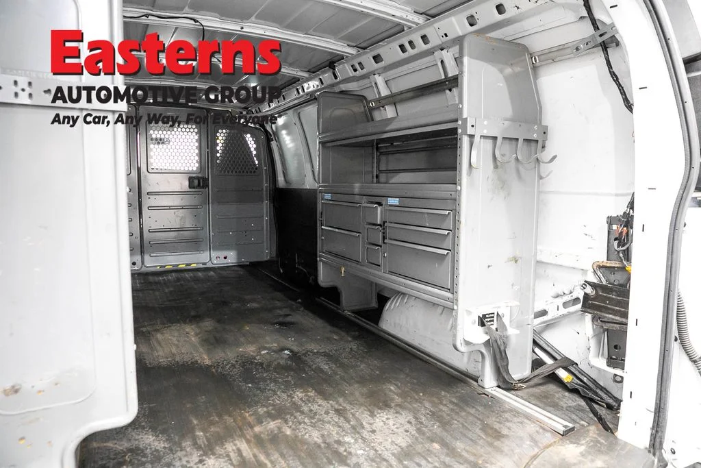 Used 2022 White Chevrolet Work Van image 20