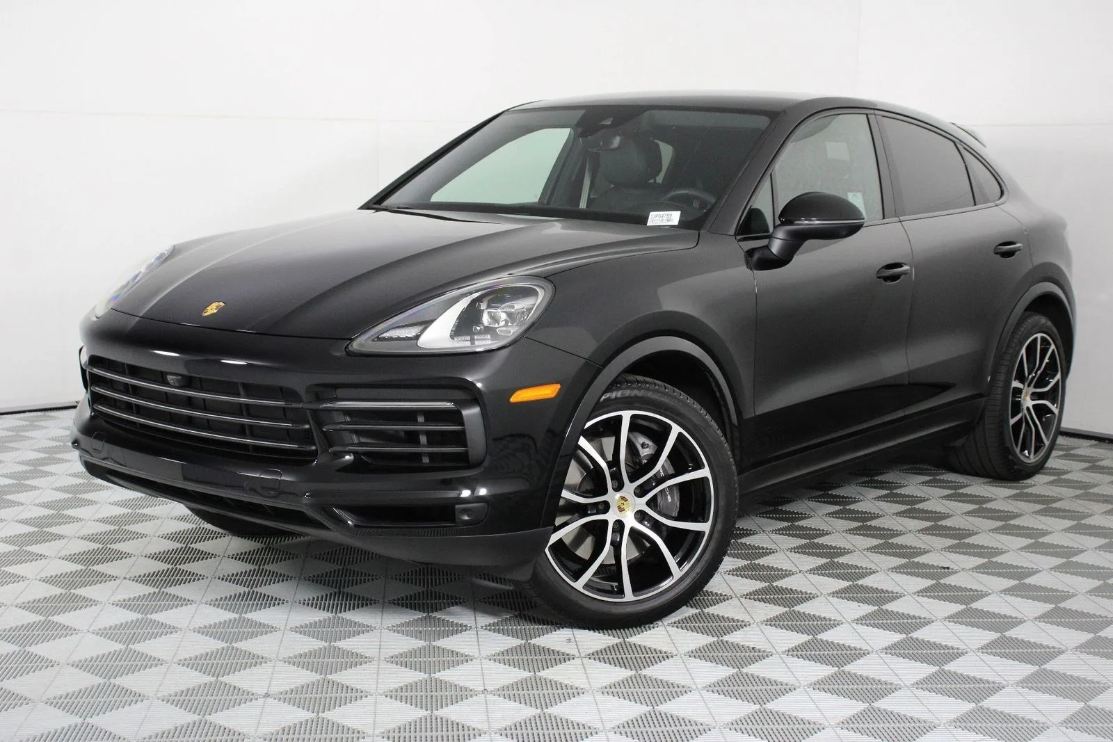 2023 Porsche Cayenne Coup Platinum Edition