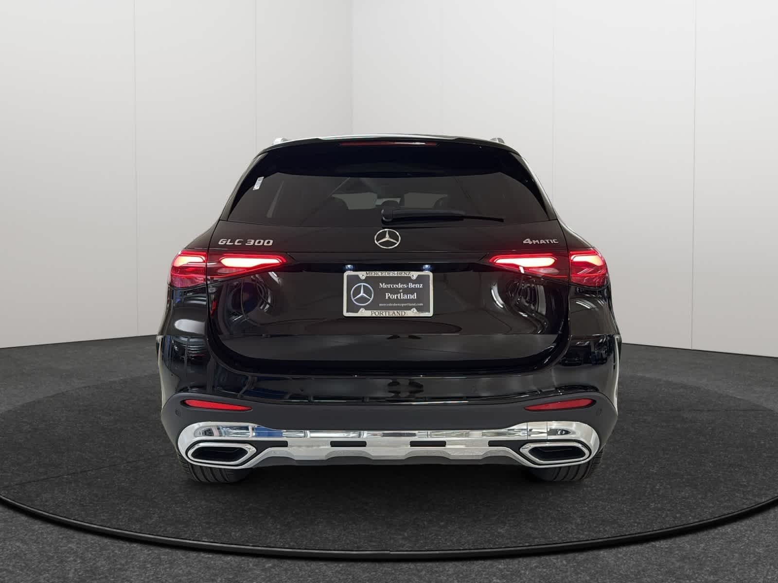 New 2026 Black Mercedes-Benz GLC 300 image 6