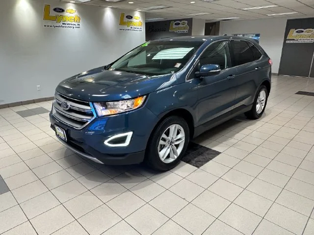 Used 2016 Blue Ford SEL image 2