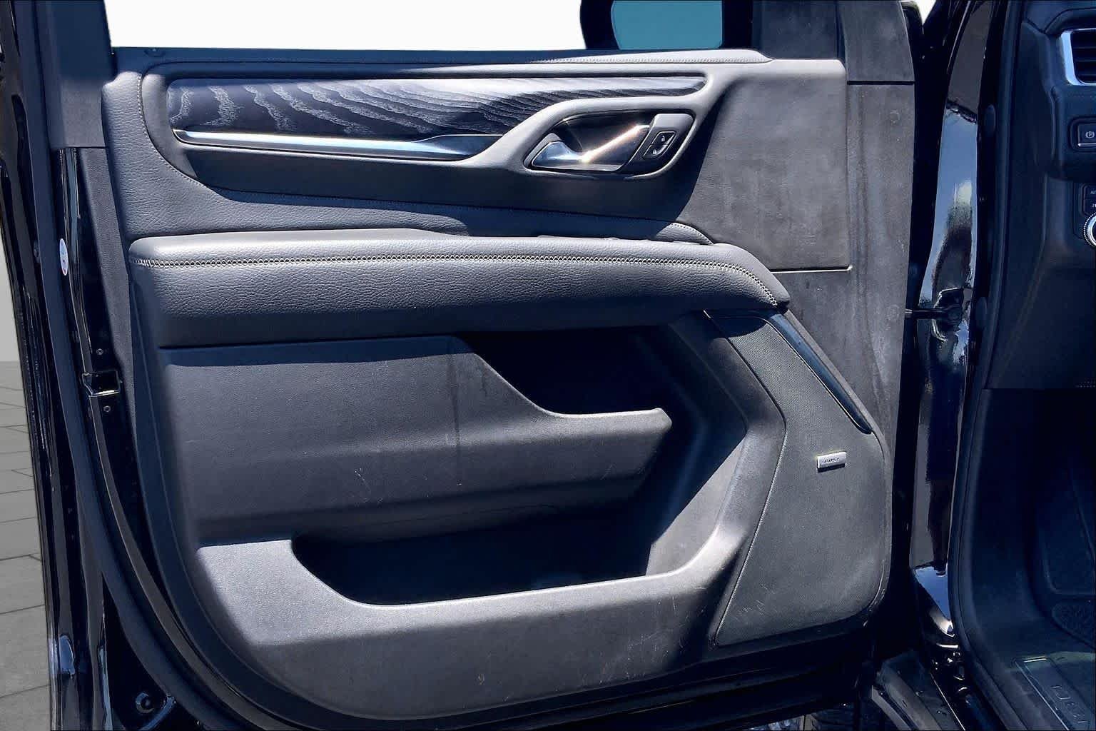 Used 2021 Onyx Black GMC Denali image 22