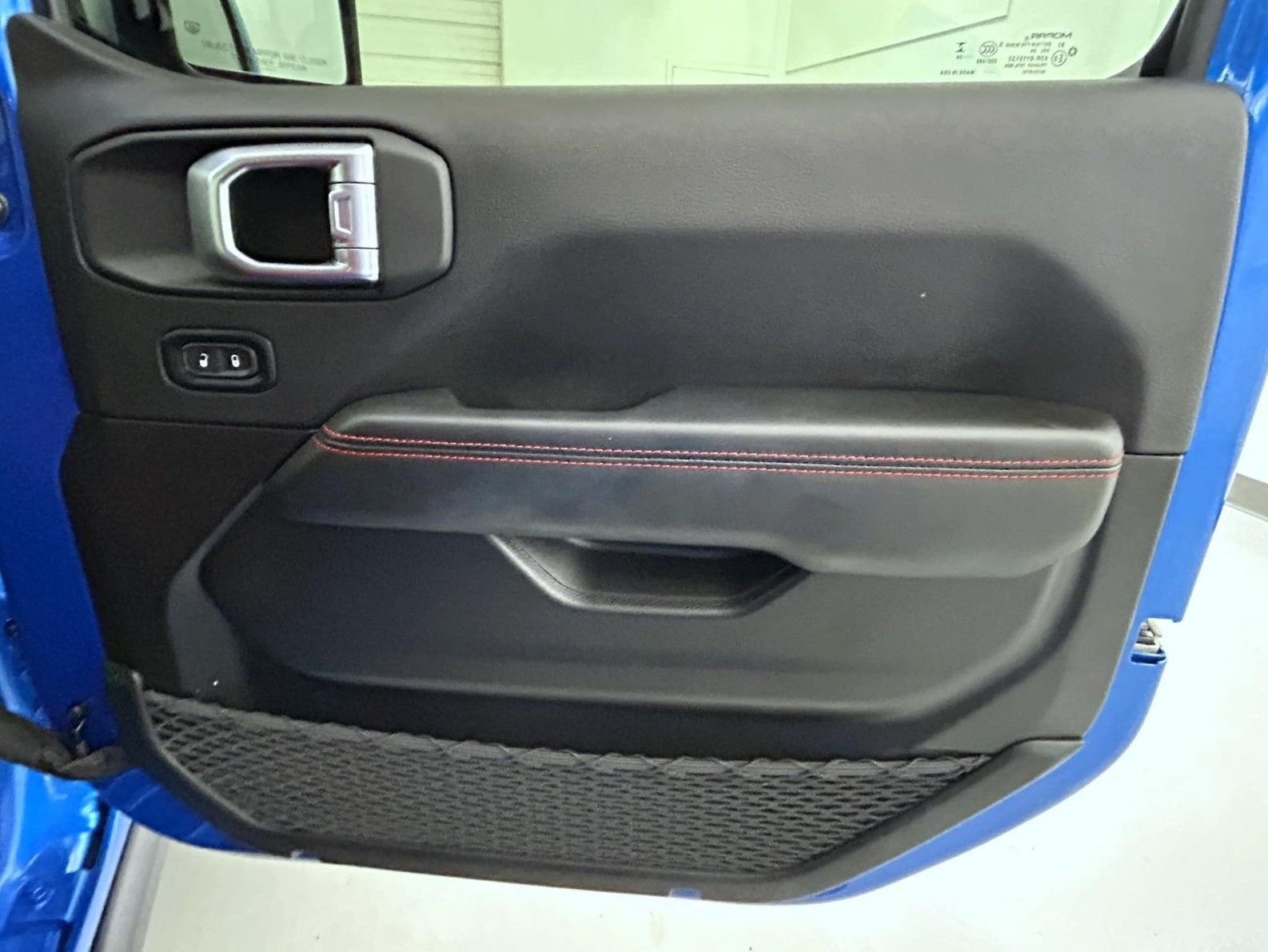 2024 Jeep Wrangler 4-Door Rubicon 392 - Photo 16