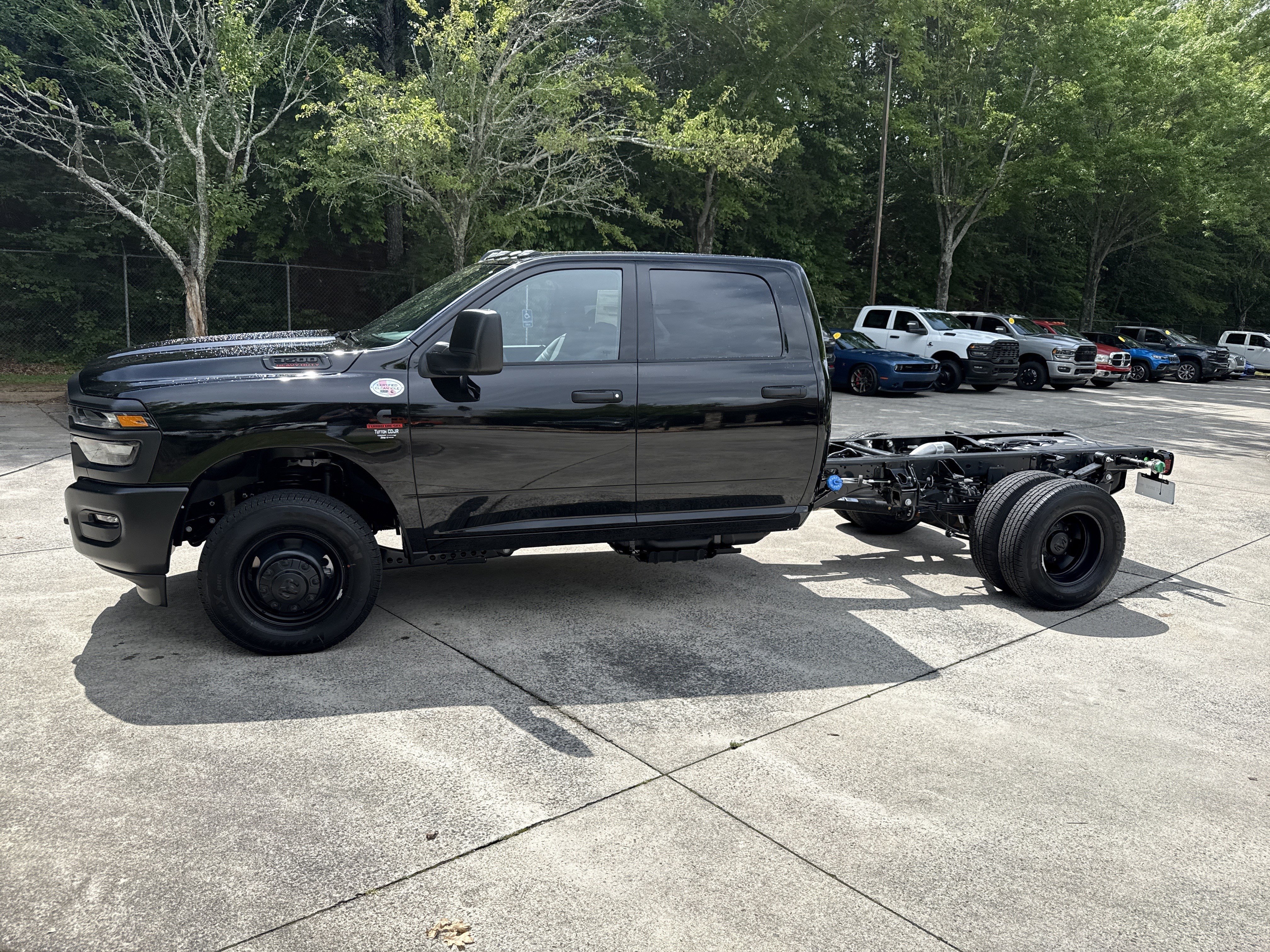 New 2026 Diamond Black Crystal Pearlcoat RAM Tradesman image 4