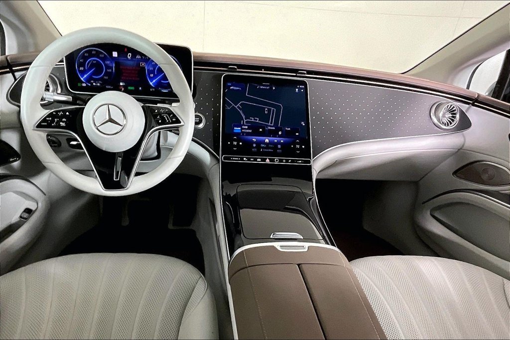 Certified Used 2023  Mercedes-Benz 450 image 13
