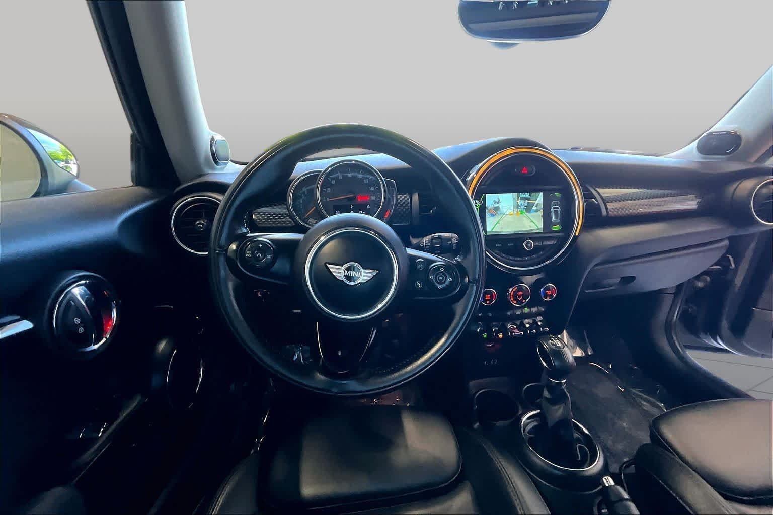 Used 2018 Thunder Grey Metallic MINI Cooper S image 6
