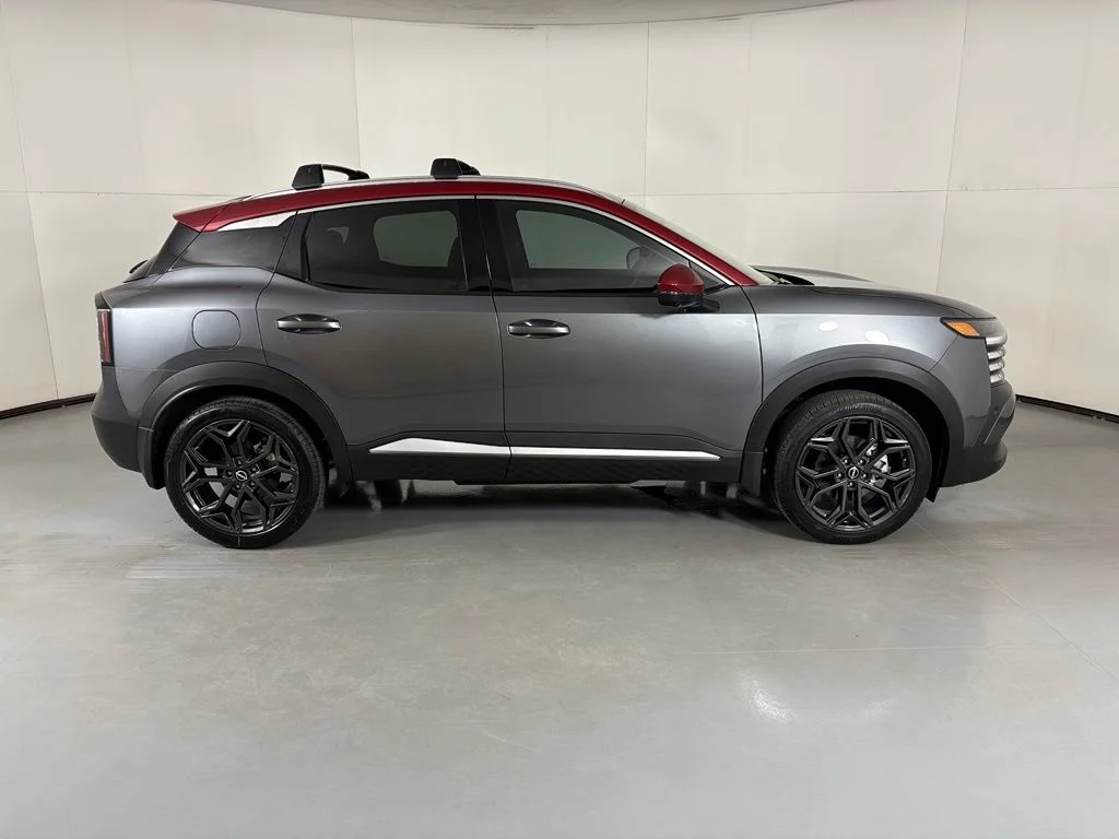 2026 Nissan KICKS SR AWD - Photo 9
