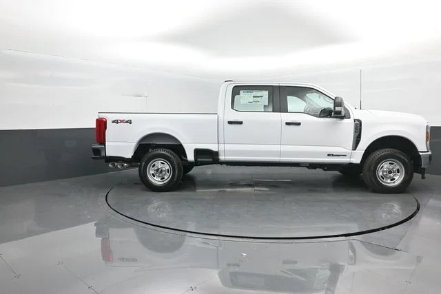 New 2026 White Ford XL image 8