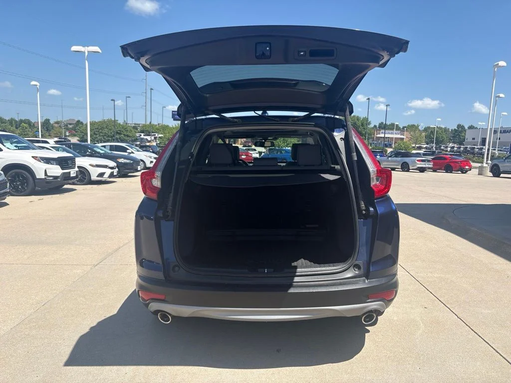 Used 2017 Blue Honda Touring FWD image 41