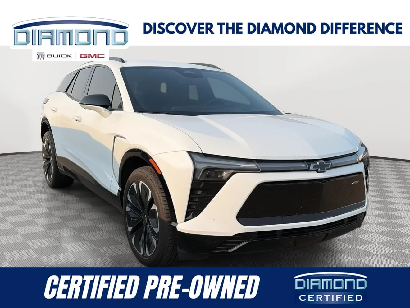 Used 2024 Summit White Chevrolet RS image 1