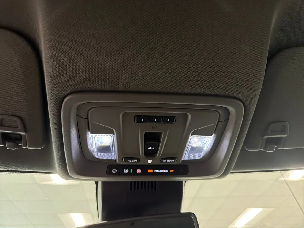 New 2026 Onyx Black GMC SLT image 16