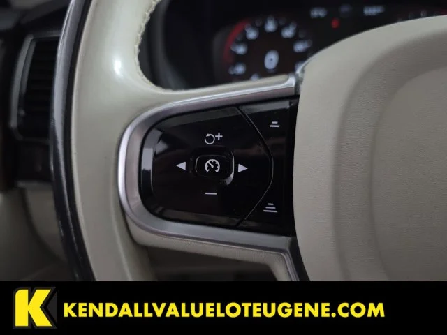 Used 2016 Gold Volvo T6 Momentum image 15