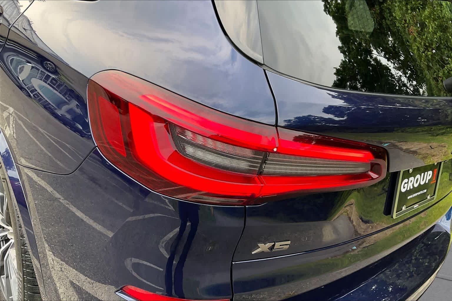 Used 2023 Tanzanite Blue II Metallic BMW M50i image 27