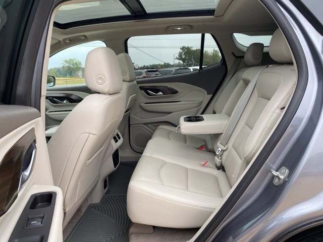 Used 2018 Gray GMC Denali image 16