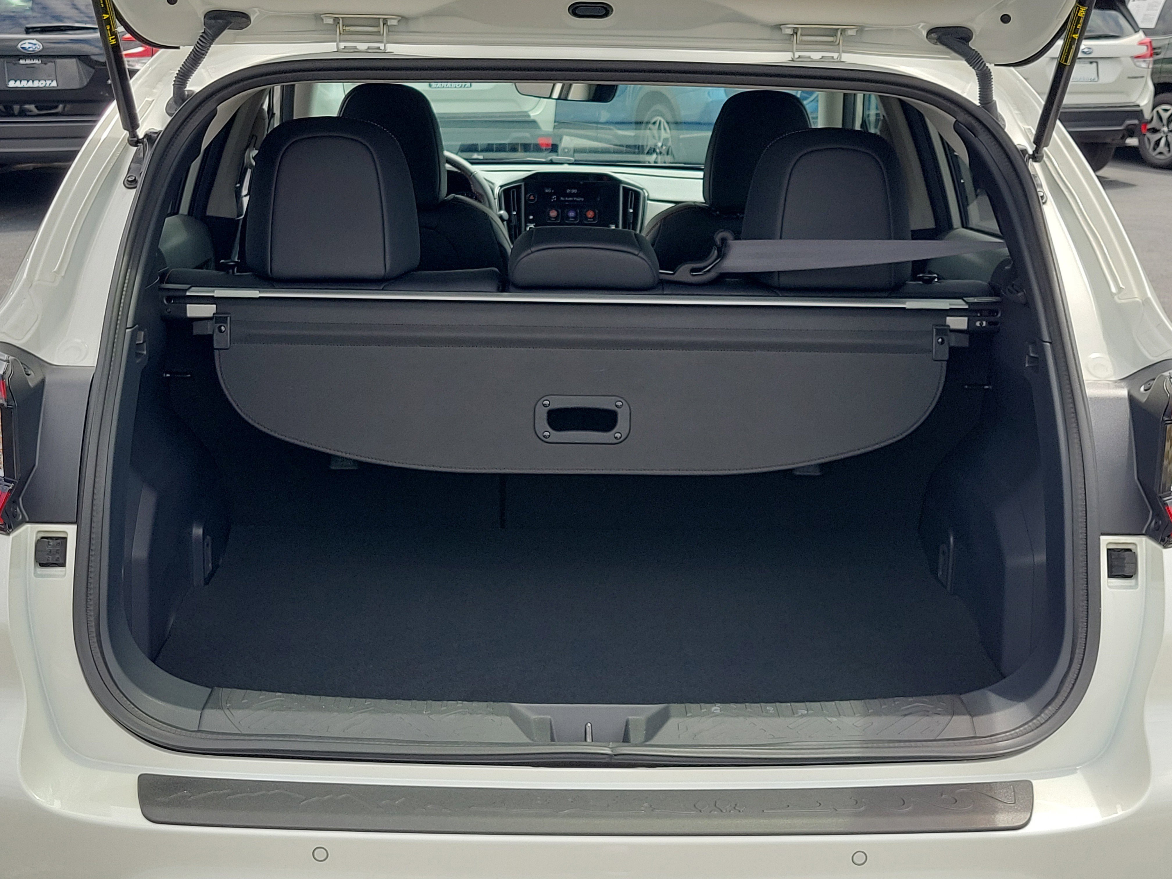 Used 2024 Crystal White Pearl Subaru Limited image 11