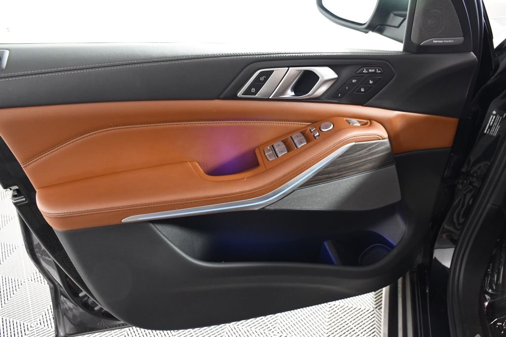 2023 BMW X7 40i - Photo 14