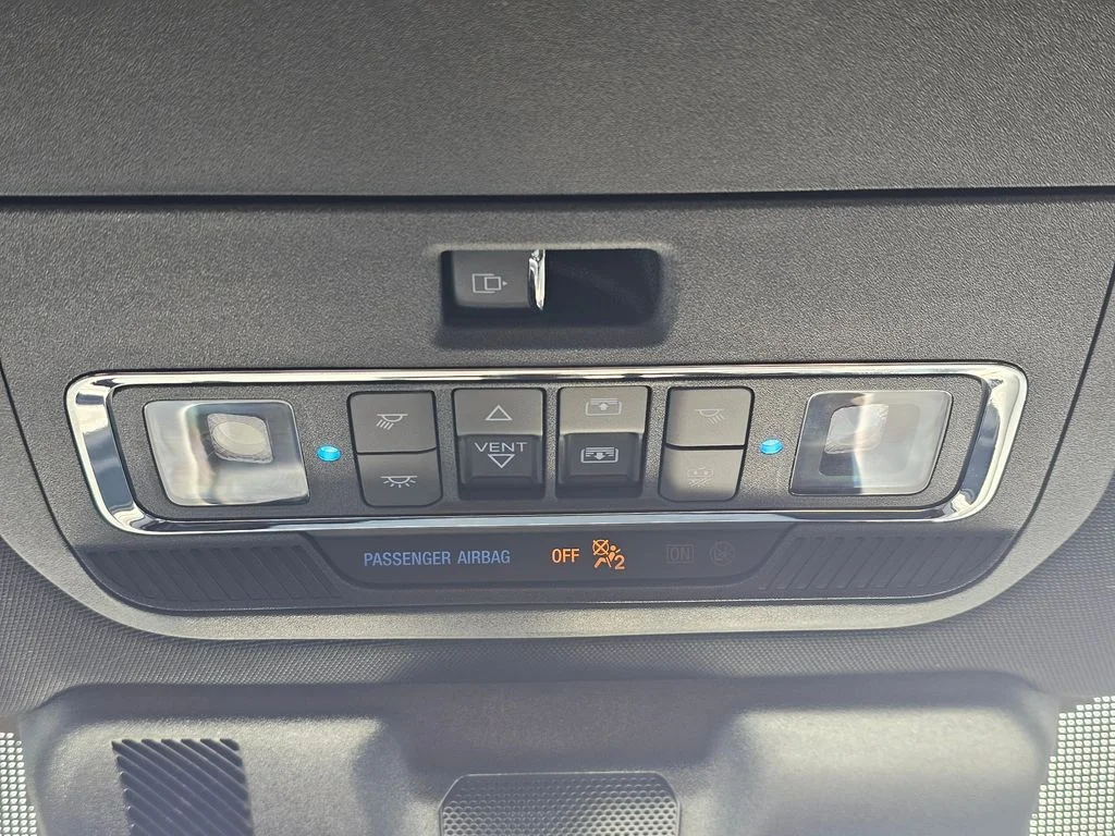 New 2025 White Ford Lariat image 34
