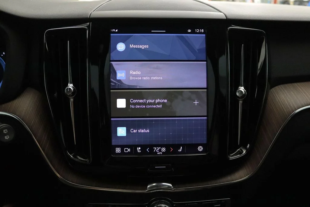 2022 Volvo XC60 Momentum - Photo 21