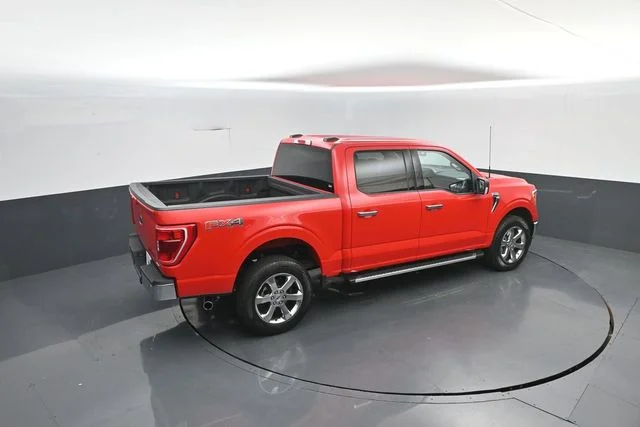 Used 2023 Race Red Ford XLT image 26
