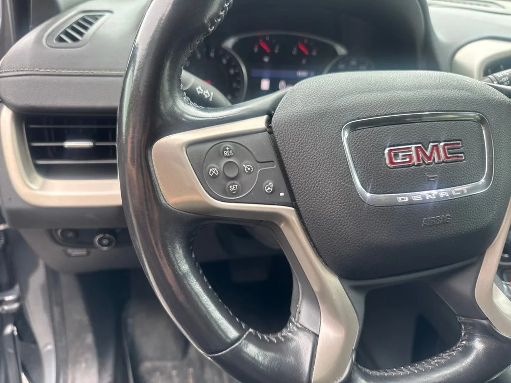 Used 2019 Gray GMC Denali image 14