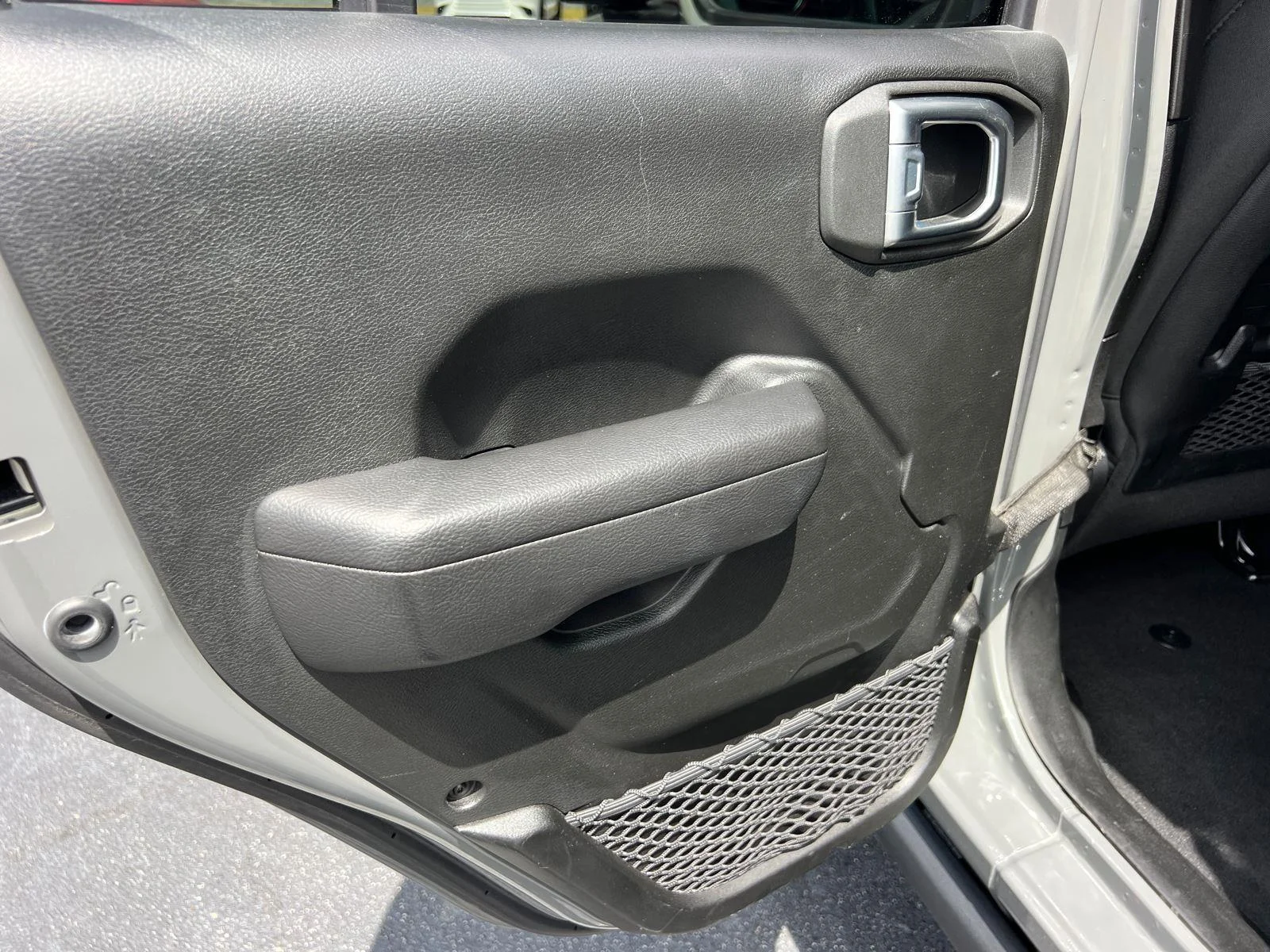 Used 2023 Sting-Gray Clearcoat Jeep Rubicon image 22