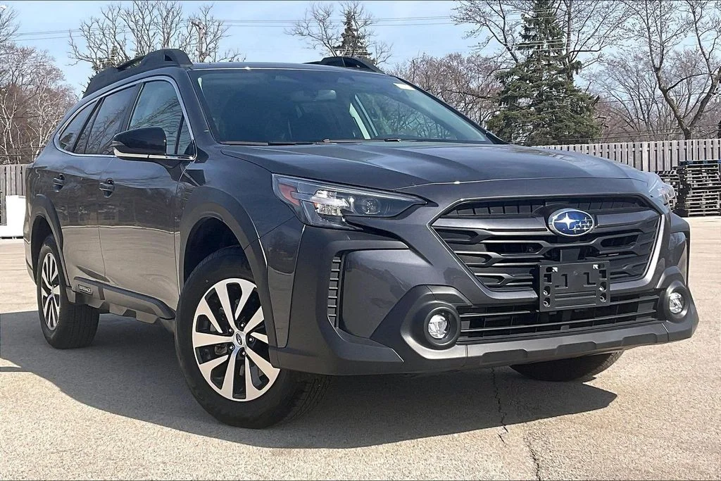 Used 2025 Gray Subaru Premium image 34