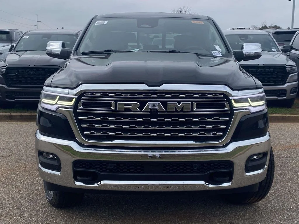 New 2026 Diamond Black Crystal Pearlcoat RAM Limited image 33
