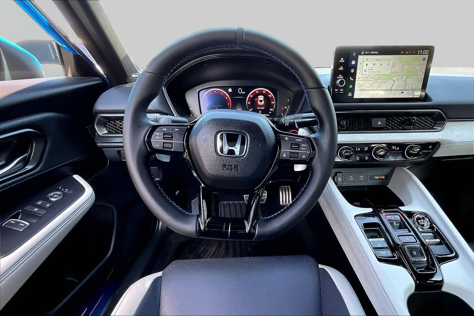 Used 2026 Boost Blue Pearl Honda  image 6