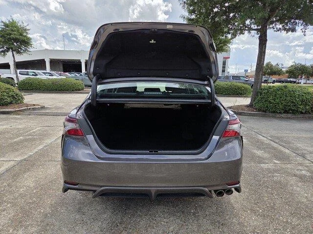 Used 2022 Predawn Gray Mica Toyota SE image 27