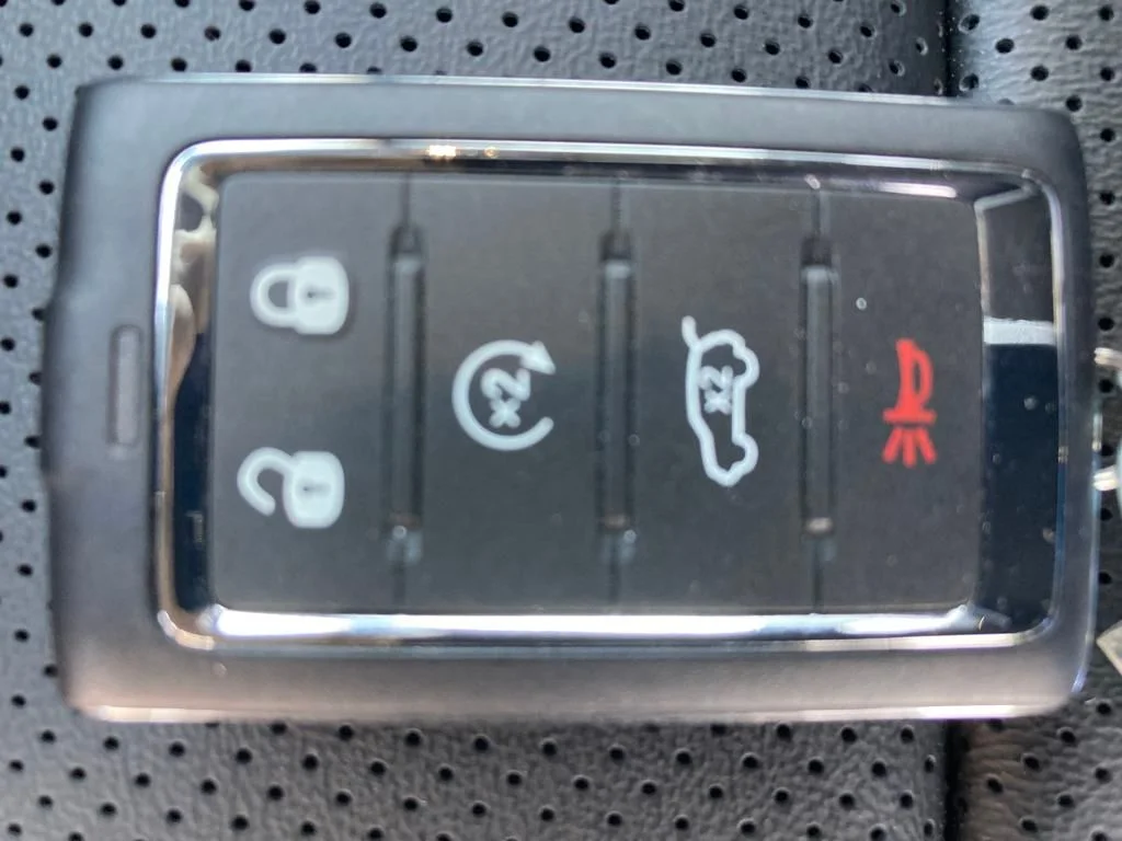 New 2024 Silver Zynith Jeep 4xe image 24