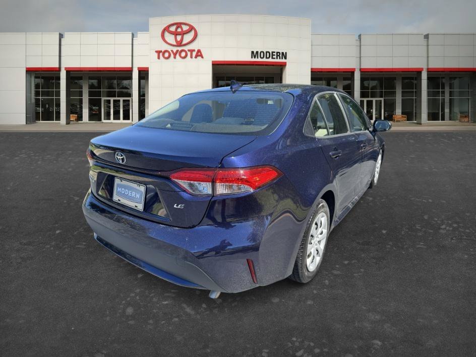 Used 2022 Blueprint Toyota LE image 5