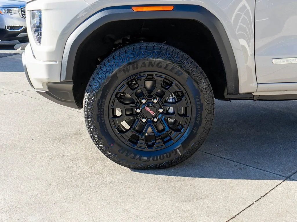 Used 2026 Coastal Dune GMC Elevation image 28